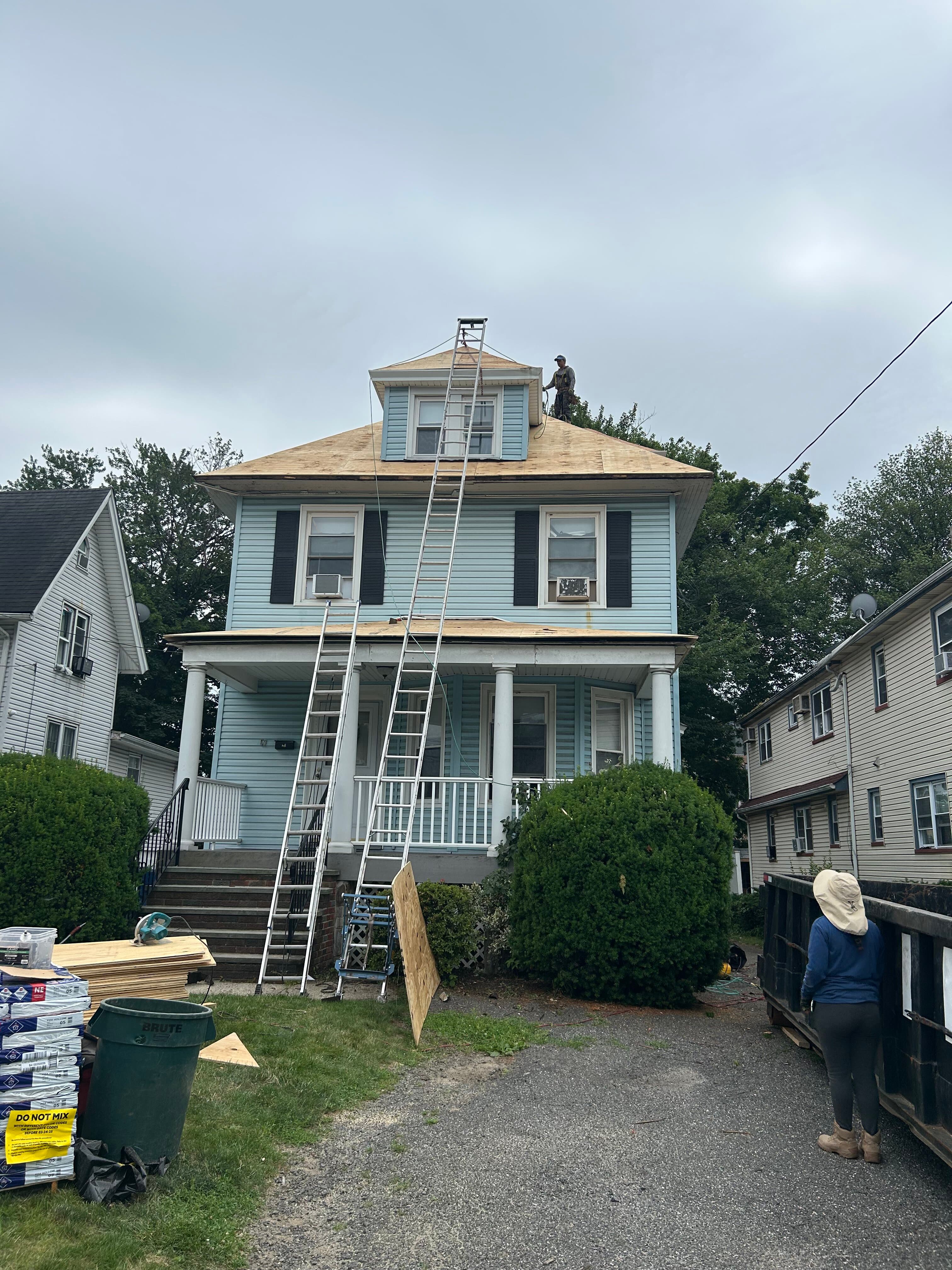 Roof sheathing and decking installation